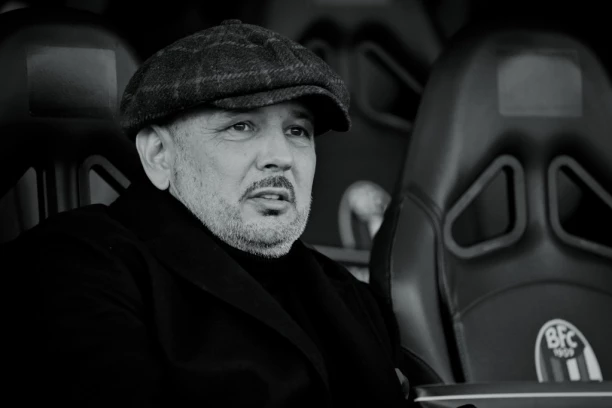 PLAČEM KAO DETE! "Voleli smo se kao braća" - legendarni trener OTVORIO DUŠU posle Mihine smrti!