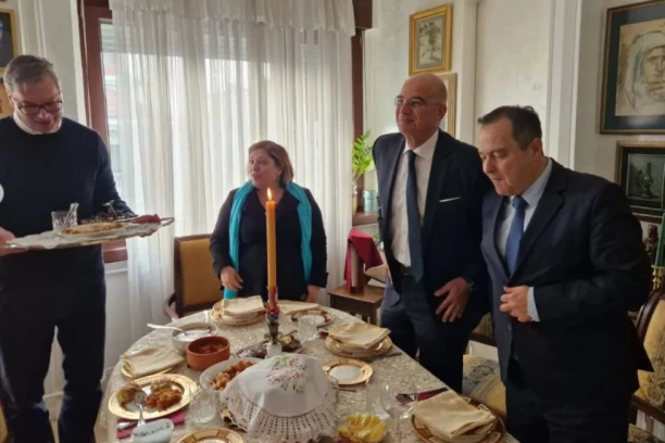 PORODICA VUČIĆ OBELEŽAVA SVETOG NIKOLU! Gosti ministri spoljnih poslova Grčke i Srbije! (FOTO)