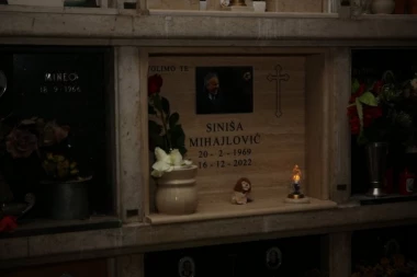 REPUBLIKA U RIMU: Sahranjen Siniša Mihajlović! (FOTO+VIDEO)