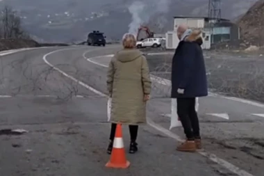 SIN I SUPRUGA DEJANA PANTIĆA: Ne dozvoljavaju im da ga vide, jedva uspeli paket da mu pošalju (VIDEO)