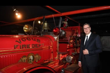 SVAKI PUT ME IMPRESIONIRA! Predsednik posetio Centar Hajdara Alijeva! (FOTO)