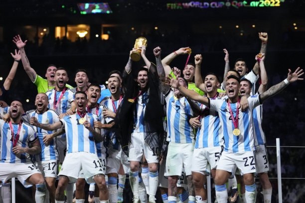 SKANDALČINA: Doneo Argentini titulu prvaka sveta, pa optužen za SILOVANJE manekenke