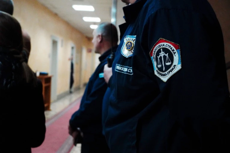 POLICIJSKA AKCIJA U NIŠU: Uhapšeno 11 osoba zbog pranja novca