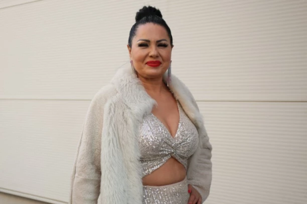 SVI MUŽEVI ZLATE PETROVIĆ! O jednoj bračnoj ponudi se dugo pričalo, a zbog OVOGA je završila u ZAGRLJAJU legendarnog glumca!