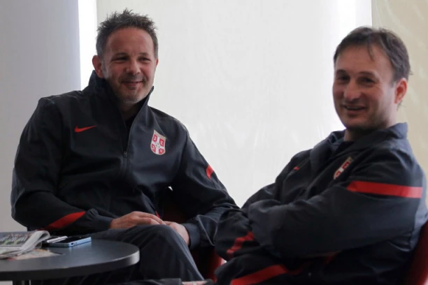 STRAŠAN ŠOK, NEIZRECIV: Emotivna ISPOVEST Mihinog kuma o poslednjim Sinišinim trenucima!