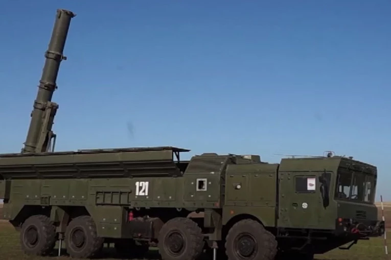 ŠOJGU IZDAO STROGO NAREĐENJE: Kijev u problemu, Rusija vrši hitne izmene raketa sistema "Iskander" i "Kinžal" (VIDEO)