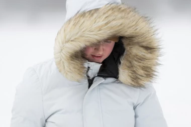 NA SNAZI NARANDŽASTI METEO ALARM! RHMZ upozorava na olujnu košavu, evo u kom delu Srbije će biti OPASNO VREME a gde će biti snega