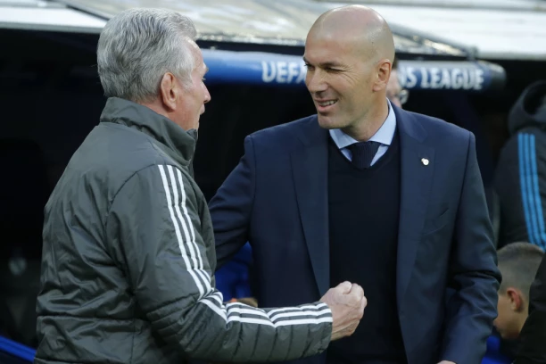 LEGENDA PREŽIVELA OPERACIJU SRCA: Vreme je STAJALO, bio je to NAJGORI momenat u mom životu!