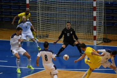 SRBI I UKRAJINCI PODELILI PLEN: Futsalerima bod na gostovanju u Mađarskoj!