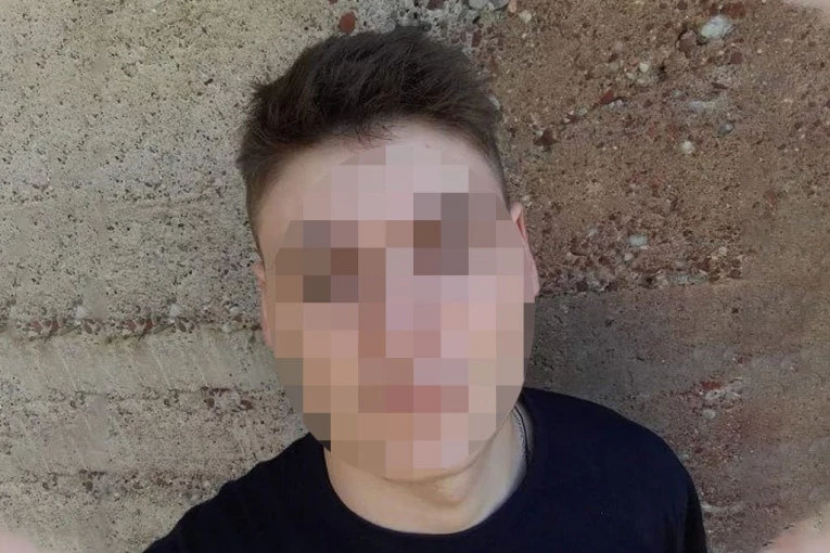 NJEGA JE OTAC ZAKLAO KOD PARAĆINA! Ovo je mladić koji je zverski ubijen: Prijatelji se opraštaju od njega (FOTO)