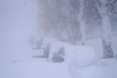 OLUJA GORA OD SVEGA ŠTO JE OVAJ GRAD VIDEO: Broj mrtvih u SAD porastao na 63