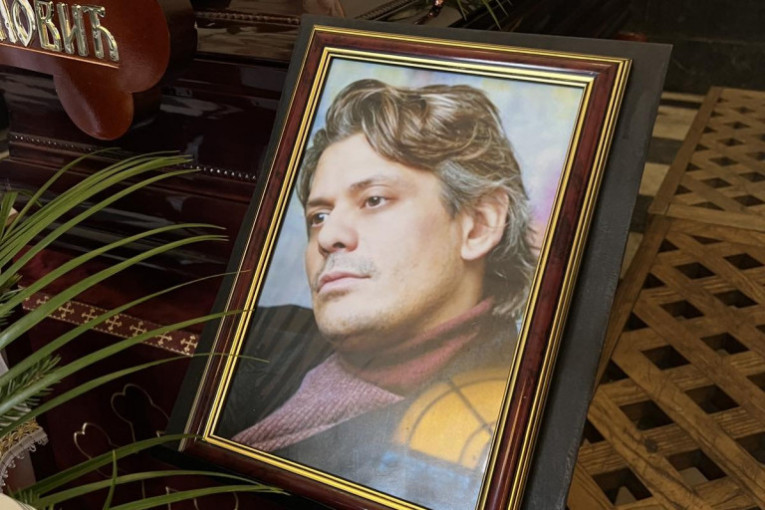 Milan Laća Radulović kovčeg