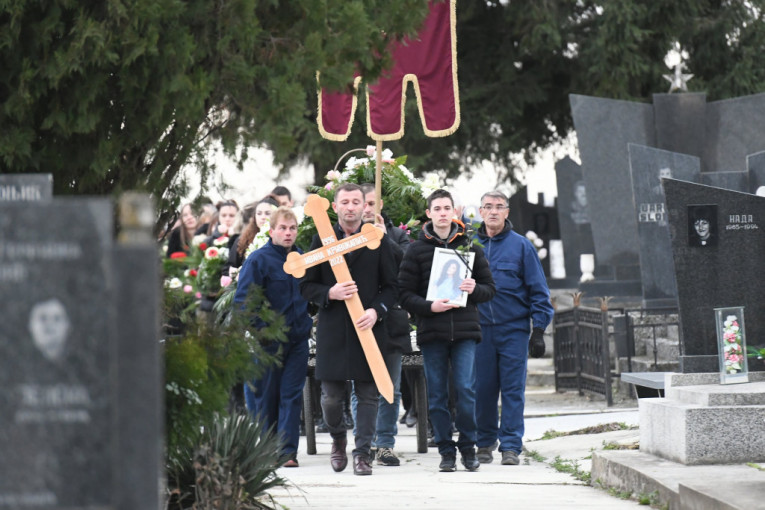 Sahrana Ivane Krivokapić