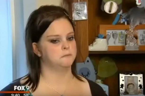 MAJKA PRODALA KREVETAC PREMINULOG SINČIĆA: Sedam dana nakon prodaje, vlasnik je ZAPREPASTIO iznenađenjem! (FOTO)