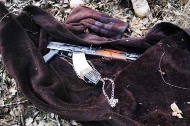 UDARNO SAOPŠTENJE MUP O HAPŠENJIMA U SUBOTICI: Kod migranata pronađena automatska puška