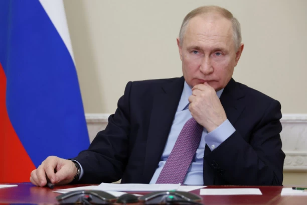 DECU TRETIRAO KAO RATNI PLEN! Evo za šta SUD u Hagu tereti VLADIMIRA PUTINA! Detalji optužnice!