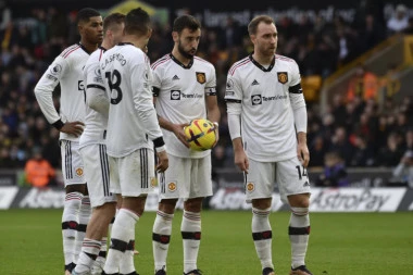 PODRHTAVA OSTRVO: Mančester junajted dovodi ZVEZDU Mundijala u Kataru!