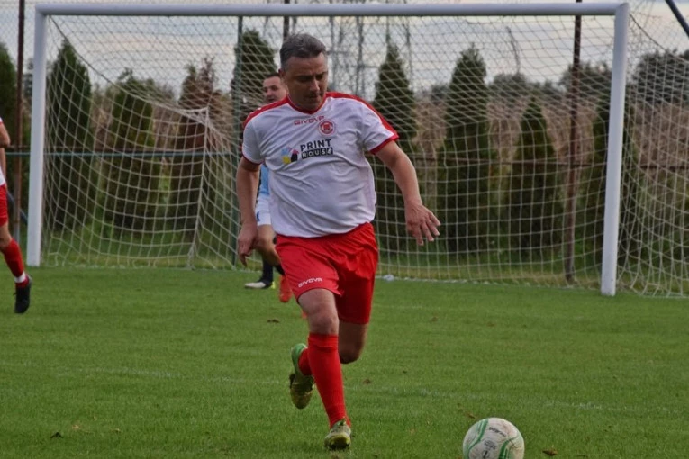 GODINE SU PROLAZNE, ALI JE KLASA VEČITA: Nova energija stigla u TENT!