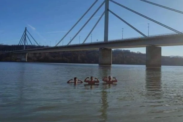 PRVO KUPANJE U DUNAVU U 2023. GODINI! Novosađani šokirali sve jednom fotografijom! (FOTO)