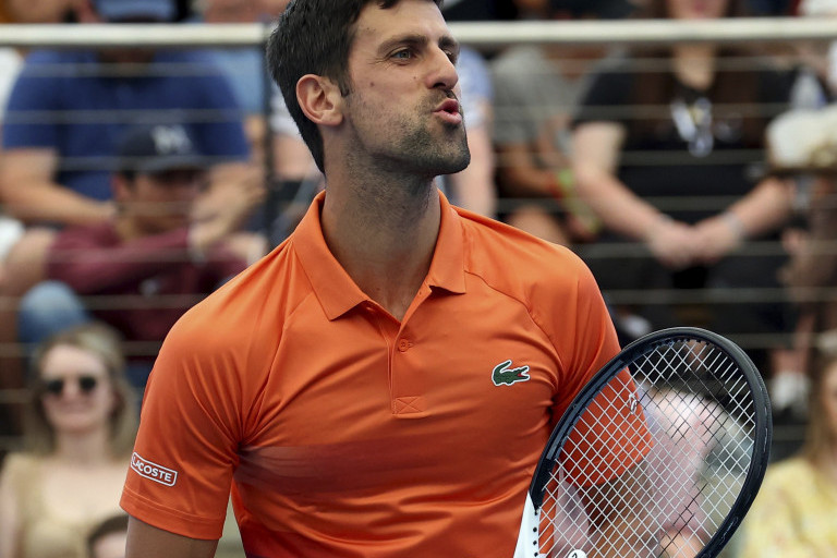 Novak Đoković na meču dublova u Adelejdu