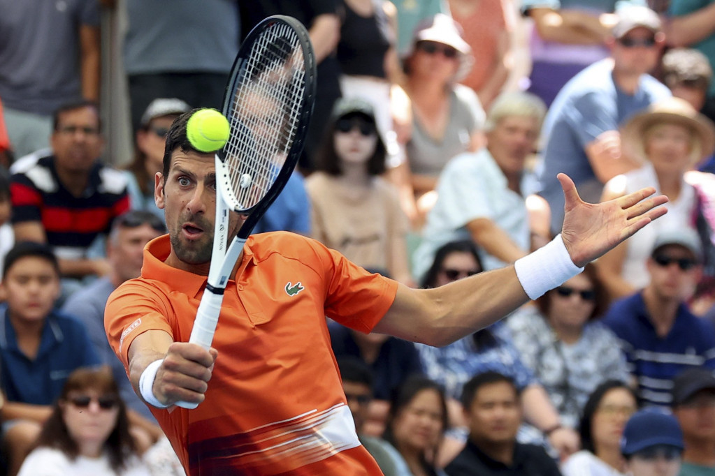 Novak Đoković na meču dublova u Adelejdu