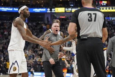 RAZJAREN: Meloun psovao na konferenciji posle novog poraza