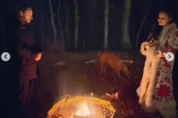 ELENA KARAMAN PROSLAVILA NA PAGANSKI NAČIN NOVU GODINU: Izvodila ritual tačno u ponoć! (VIDEO)