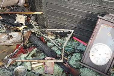 OD KIOSKA NIJE OSTALO NIŠTA! Prve fotografije požara u Vrnjačkoj banji! (FOTO)