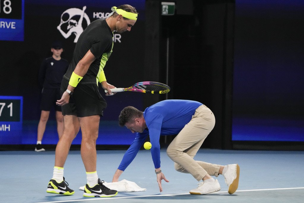 Rafael Nadal protiv Aleksa de Minora