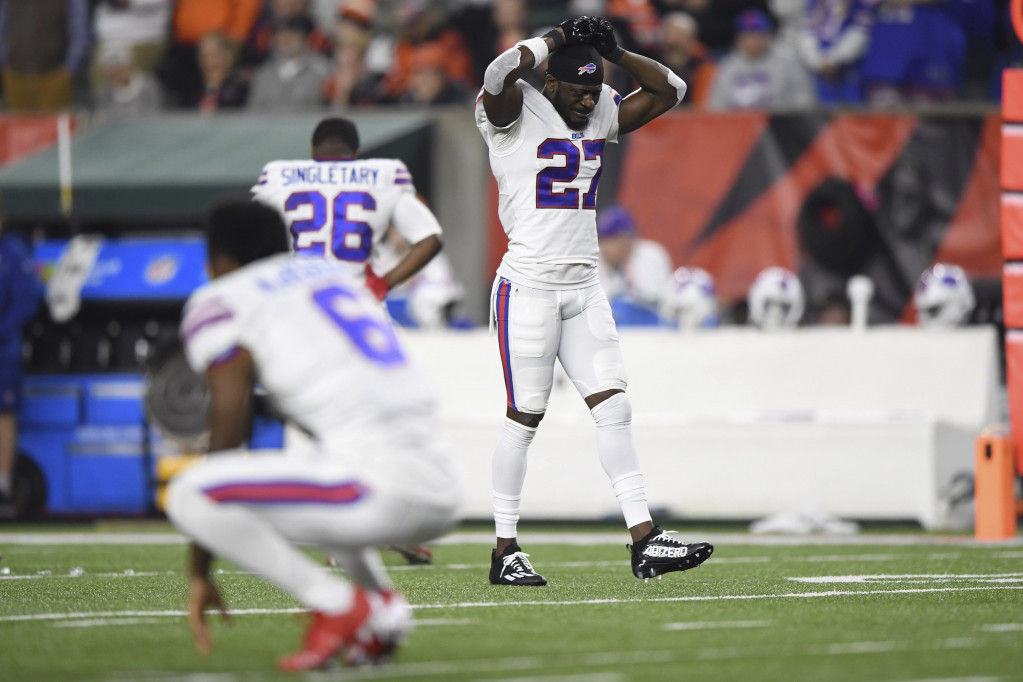 Demar Hemlin kolabirao na meču Sinsinati - Bafalo