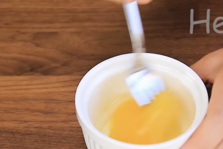 Mućenje jednog jajeta