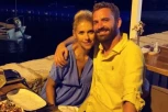 "POZVALA ME NA KAFU": Momčilo Otašević razvodi se od DEVET godina starije glumice, a ljubavna priča počela je OVAKO