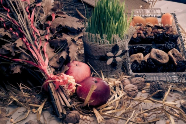 OVO JE STROGO ZABRANJENO RADITI NA BADNJE VEČE I BOŽIĆ! Narodna verovanja sa sobom nose PROKLETSTVO ako se prekrše!