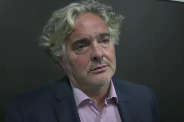 VLADIMIR GAJIĆ PORUČIO BORI SOLUNCU: Na Vidovdan si našao da zabodeš nož u leđa Vuku Jeremiću!