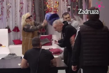 ZORICA BACILA KOFU LEDENE VODE NA LEPOG MIĆU: Obezbeđenje uletelo na imanje kao furije! (VIDEO)