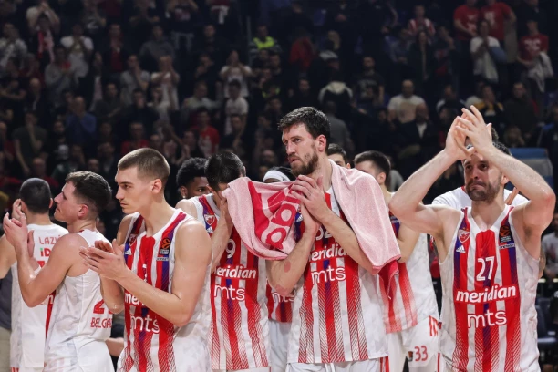 UŽASNA ZAVRŠNICA: Crveno-beli izgubili dobijeno, Žalgiris trojkama srušio Zvezdu!