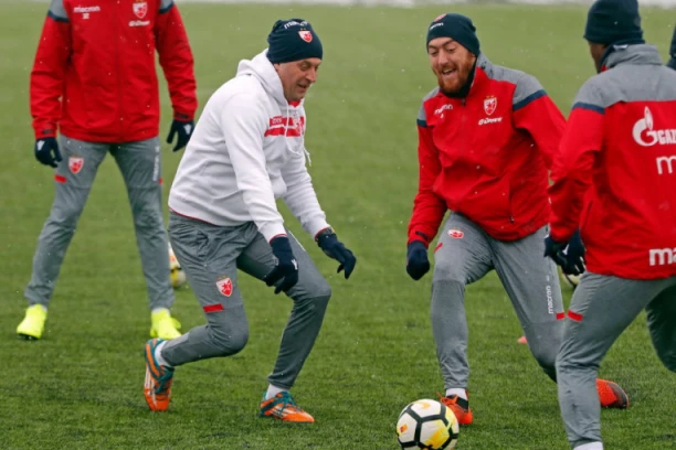 NIJE SAMO BEN: Milojević i APOEL naciljali NAPADAČA kojeg DELIJE dobro pamte (FOTO)