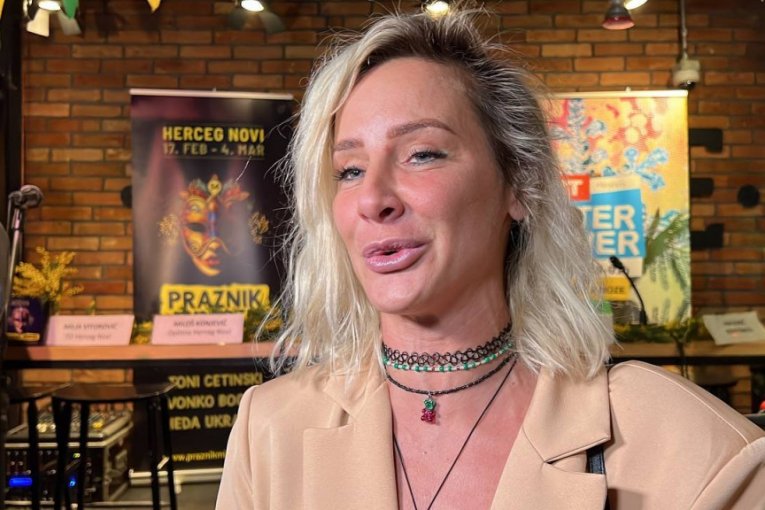 Milica Dabović slike