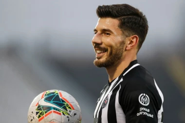 PARTIZAN SE OGLASIO: Jojić u centru pažnje