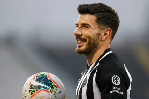 PARTIZAN SE OGLASIO: Jojić u centru pažnje