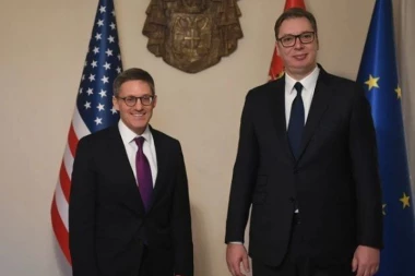 Derek Šole zahvalio predsedniku Vučiću na konstruktivnom angažmanu u Ohridu