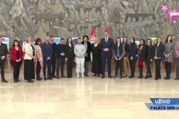 NAŠE CRVENE LINIJE SU PRIZNANJE TZV. KOSOVA I ČLANSTVO U UN! Predsednik istakao o čemu je razgovarao sa Šoleom!