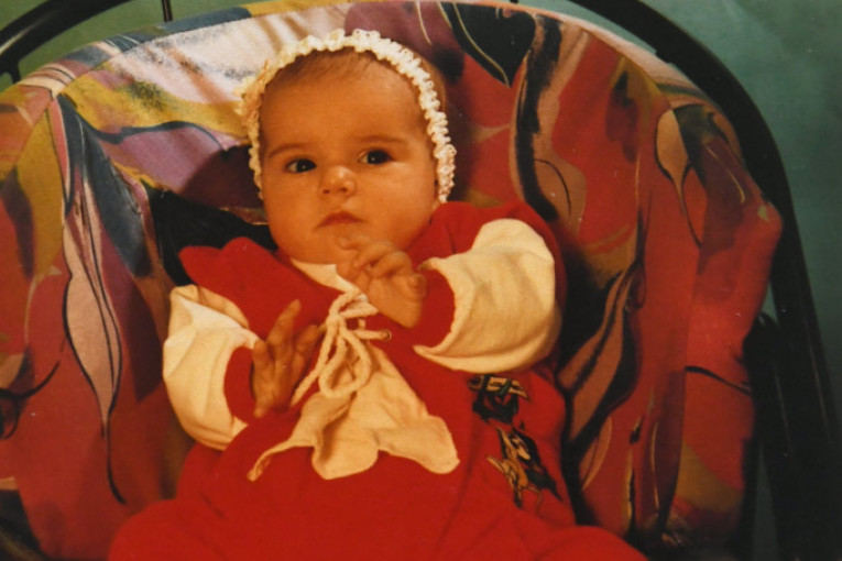 Jovana Ljubisavljević kao beba