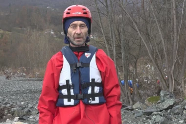 ŽELIM SAMO JOŠ JEDNOM DA JE ZAGRLIM! Otac nestale Ilinke iz Priboja skoro mesec dana očajnički traga za svojim detetom, vapaj razara dušu!