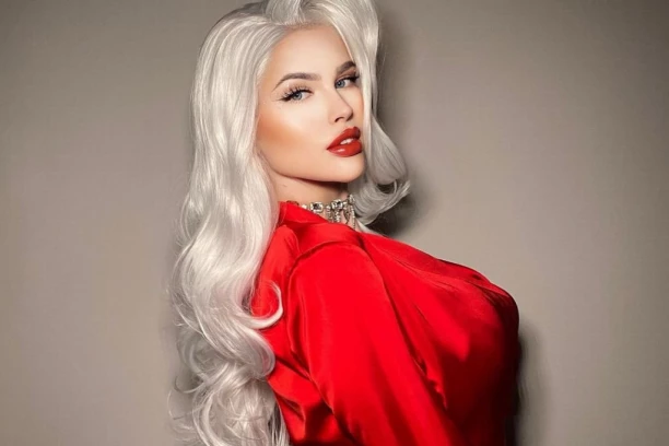 EMOTIVNA ISPOVEST BIVŠE ZADRUGARKE: Ogolila dušu o teškoj bolesti i želji da POSTANE MAJKA, hoće bebu sa Dejanom Dragojevićem!