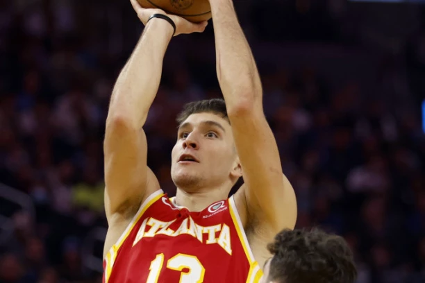 NBA: Atlanti triler uprkos Bogdanovićevim promašajima, Denver počistio Kliperse bez Jokića! (VIDEO)