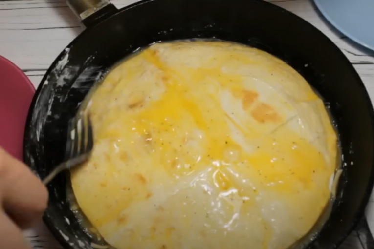 Prvi korak - pravljenje torte od tortilje