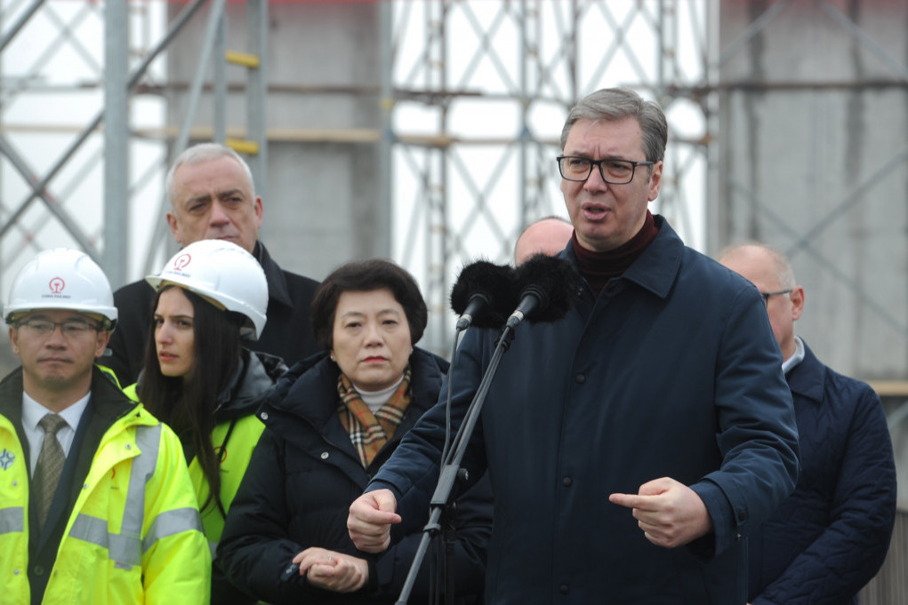 Aleksandar Vučić  se obratio risutnima