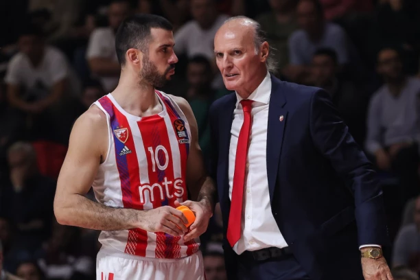 IMA DA PRŠTI U DERBIJU: Ivanović i Lazić svesni da se Budućnost ozbiljno pojačala