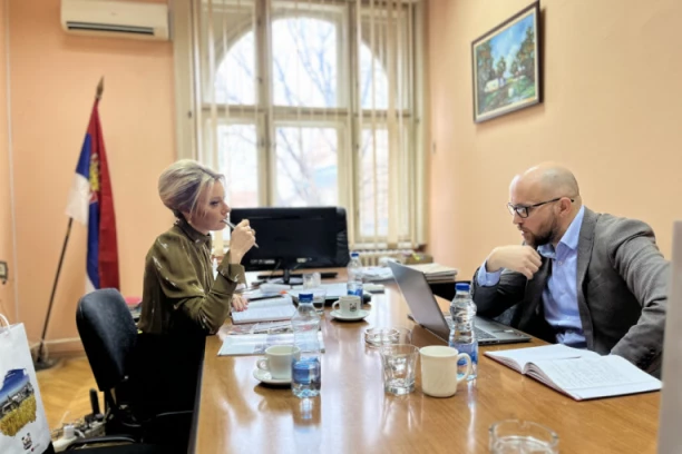 Ruma: Sveobuhvatno ulaganje u budućnost dece i brigu o građanima